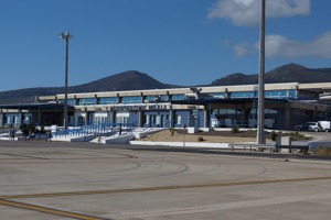 Terminál letiště v Melille. Létají sem pouze španělské vnitrostátní linky.