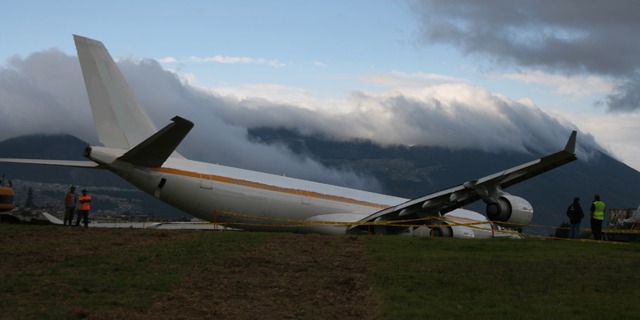 A340-600 EC-JOH po nehodě v Quitu. Zdroj: Soar.aero 