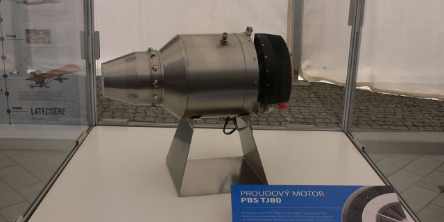 Proudový motor PBS TJ80 viděli ve světové premiéře Brňané na výstavě ke 100 letům čs. letecké výroby. 