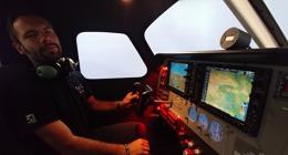 První profesionální simulátor pro Cessnu 172 ve střední Evropě uvedli do provozu v Kladně
