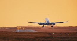 Letecký provoz se kvůli pravidelné údržbě krátkodobě přesune na vedlejší dráhu