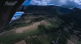 Přistání na předalpském letišti Saint-Jean-en-Royans