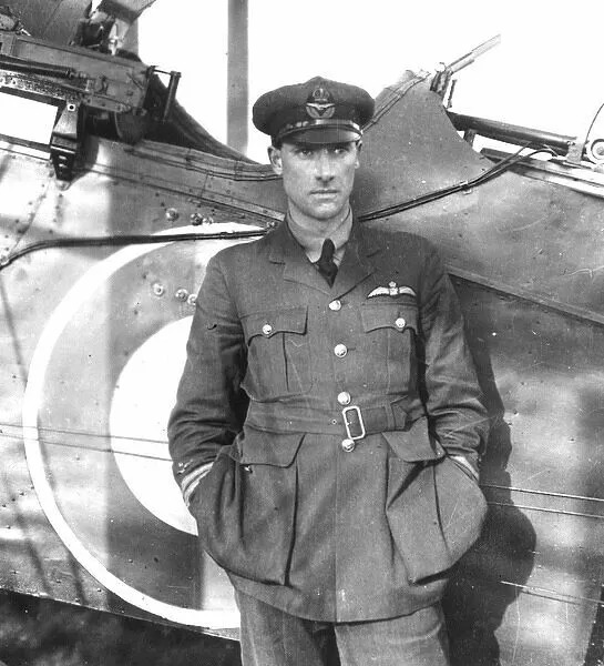 Cpt. Geoffrey de Havilland v době působení u RAF Foto: RAF Museum