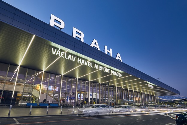 prague_airport_terminal_1.jpg