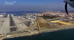 Než přistanete nebo odletíte z Gibraltaru, musí tu spustit šraňky