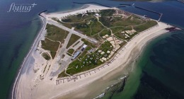 Přistání na letišti Helgoland Duna: Tady nám racek téměř poničil letadlo