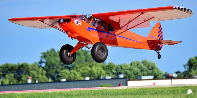 Valdez STOL demonstration, Foto EAA / DeKevin Thornton