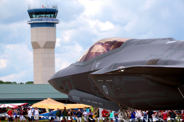 F-35 na AirVenture, foto EAA / Michael Steineke