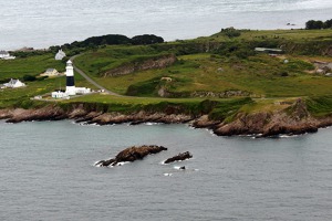 Maják na severo-západním pobřeží Alderney