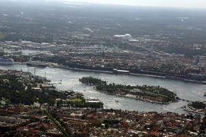 Centrum Stockholmu při návratu ze západu na východ