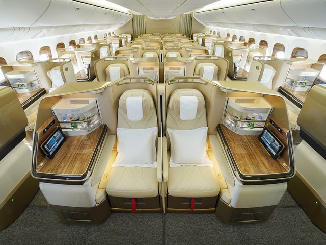 1920_b777-businessclasswide.jpg