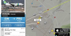 Záznam z FlightRadar24 těsně po přistání v Praze. Záznam z FlightRadar24 těsně po přistání v Praze.