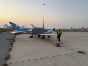 Ráno na letišti v Larnace