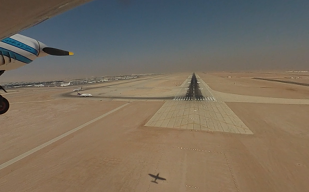 Přiblížení na dráhu 33R letiště Rijád Přiblížení na dráhu 33R letiště Rijád