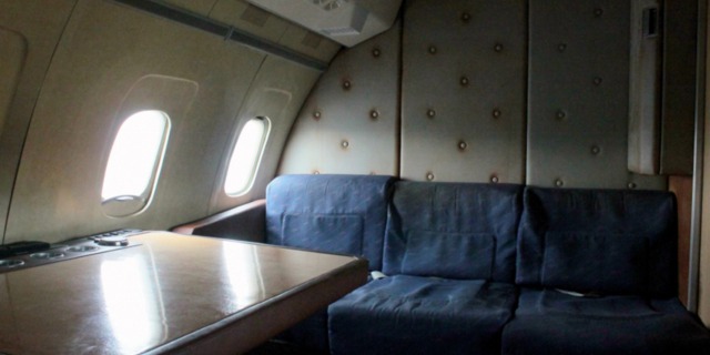 Prezidentský salon v letounu 1016.