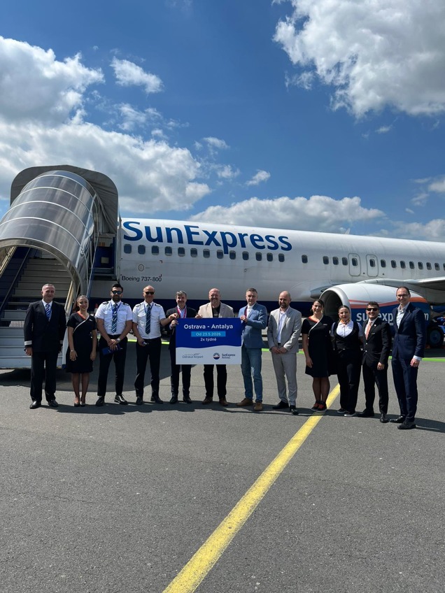 sunexpress_letiště_ostrava.jpg