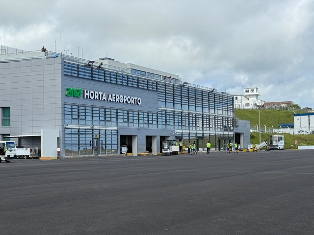 úspěšně dosažené letiště Horta úspěšně dosažené letiště Horta