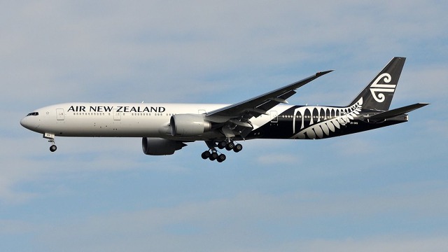 B777-300ER v nových barvách společnosti Air New Zealand.