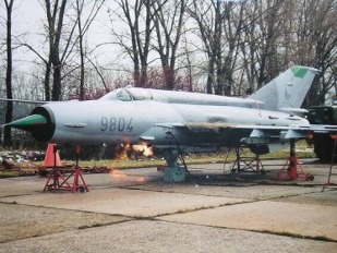 MiG-21MF ... tak to vypadá při testování funkce podvozku MiG-21MF ... tak to vypadá při testování funkce podvozku