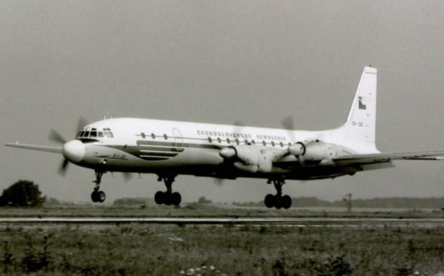 Typ Il-18D - létal z Prahy do Košic a Popradu v letech 1967 - 1981 Typ Il-18D - létal z Prahy do Košic a Popradu v letech 1967 - 1981