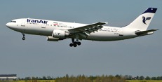 A300 ve verzi pro přepravu cestujících jsou dnes již velmi vzácné, v Praze však byly díky nutnosti doplňování paliva na letech z Evropy v důsledku hospodářských sankcí EU vůči Íránu donedávna častým hostem tyto letouny v barvách společnosti Iran Air. A300 ve verzi pro přepravu cestujících jsou dnes již velmi vzácné, v Praze však byly díky nutnosti doplňování paliva na letech z Evropy v důsledku hospodářských sankcí EU vůči Íránu donedávna častým hostem tyto letouny v barvách společnosti Iran Air.