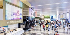 Nové návštěvnické centrum v příletové hale Terminálu 1. Nové návštěvnické centrum v příletové hale Terminálu 1.