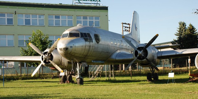 Letoun Avia Av-14T v Leteckém muzeu v Kunovicích. 