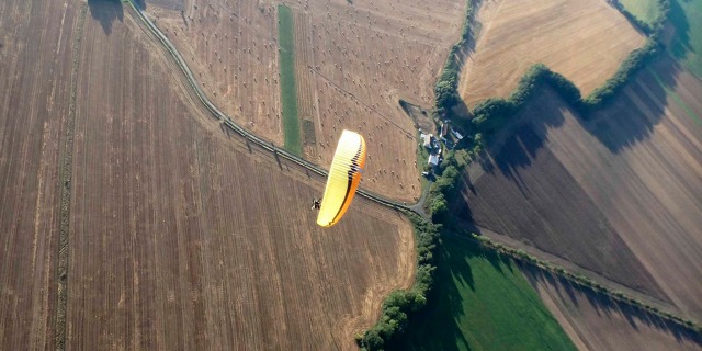 Přelet ČR na motorových paraglidech 2016.