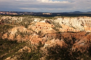 Bryce Canyon v ranním slunci