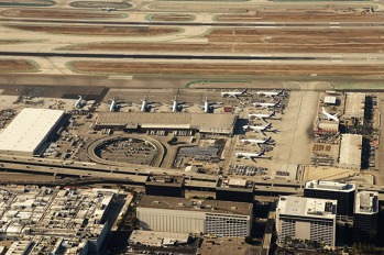 Přelet letiště Los Angeles International