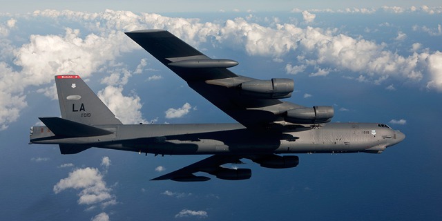 Bombardér Boeing B 52