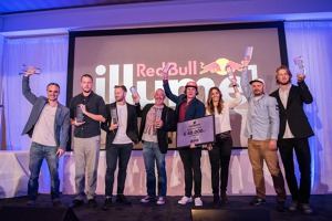 Vítězové letošního ročníku Red Bull Illume Image Quest. Dan Vojtěch druhý zleva