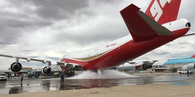 B747-400 SuperTanker společnosti Global SuperTanker Services. 