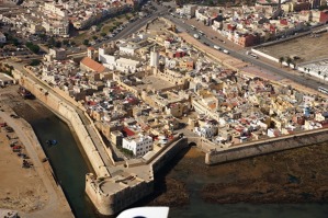 Portugalská pevnost Mazagan (dnes El Jadida) postavená v 16. století, dnes součást World heritage UNESCO (100 km JZ od Casablanky)