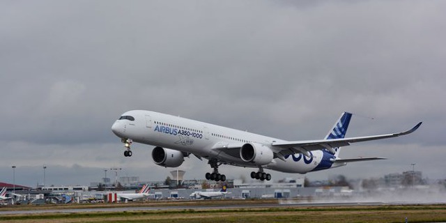 A350-1000 při prvním letu v Toulouse. Foto: Airbus.
