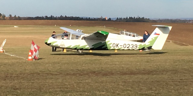 O druhém prosincovém víkendu 2016 proběhla na benešovském letišti soutěž v přesnosti přistání. Pořádal Glider Aerobatic Club Benešov. Foto: Jiří Pruša, Flying Revue 