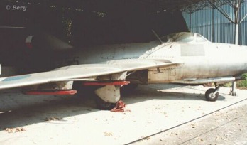 MiG-15bis SB naposledy letěl v roce 1982. Zde na záběru před renovací. Zdroj: Válka.cz