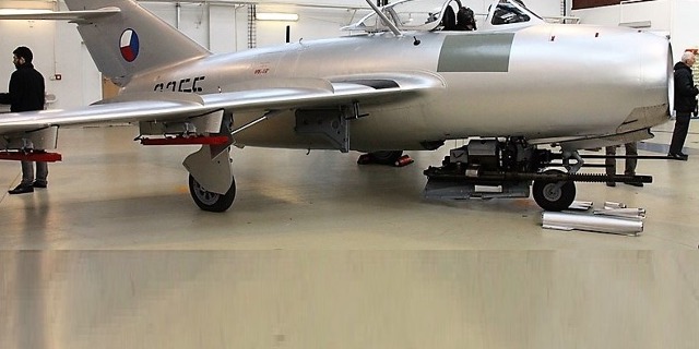 MiG-15bis SB č. 3255 se po 60 letech od vyrobení dočkal renovace. 