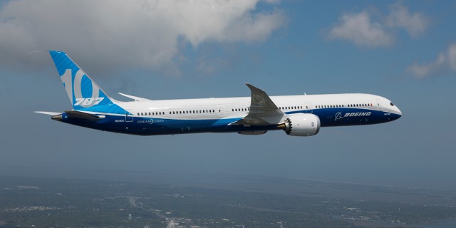 Boeing 787-10 při svém prvním letu 31. března 2017 v Jižní Karolíně. Foto: Boeing  