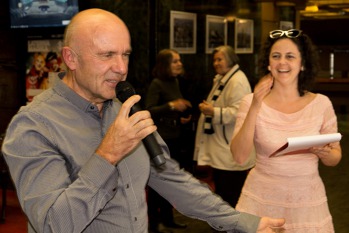 Střípky vzpomínek četla Eva Vrbková, Jiří Pruša ji doplňoval autentickými zážitky.  Foto: Jindřich Ilem, Flying Revue