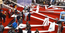 Expozice kutnohorského výrobce HpH Sailplanes. Foto: AERO Expozice kutnohorského výrobce HpH Sailplanes. Foto: AERO