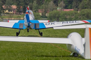 Druhý letový den MS v plachtění žen 2017 Zbraslavice - starty. Foto: wwgc.cz