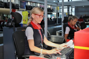 Helena Kocourková, check-in agentka, Czech Airlines Handling