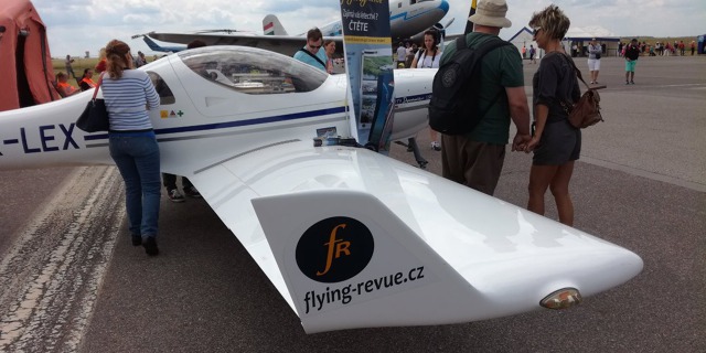 Dynamic WT-9 OK-LEX na Runway Festivalu 2017 na Letišti Václava Havla Praha. Foto: Jan Dvořák