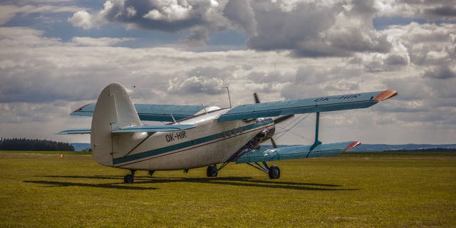 Populární Andula, Antonov An-2. Domácí šampionát korunovala tradiční chotěbořská Airshow. Foto: Miloš Novák