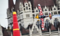 Martin Šonka při závodě v Budapešti Martin Šonka při závodě v Budapešti