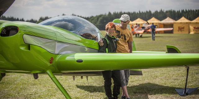 Německá pilotka Kathi Suthau. Foto: Miloš Novák