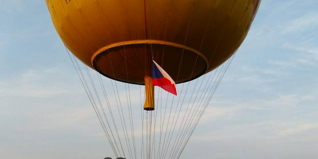 Balón české posádky před startem. Foto: Tomáš Sitta