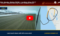 Video z přistání na Wales Airport, Beringova úžina, Aljaška Video z přistání na Wales Airport, Beringova úžina, Aljaška