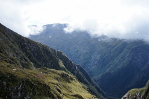 Hory v oblasti Fjordland/Mountains in Fjordland area